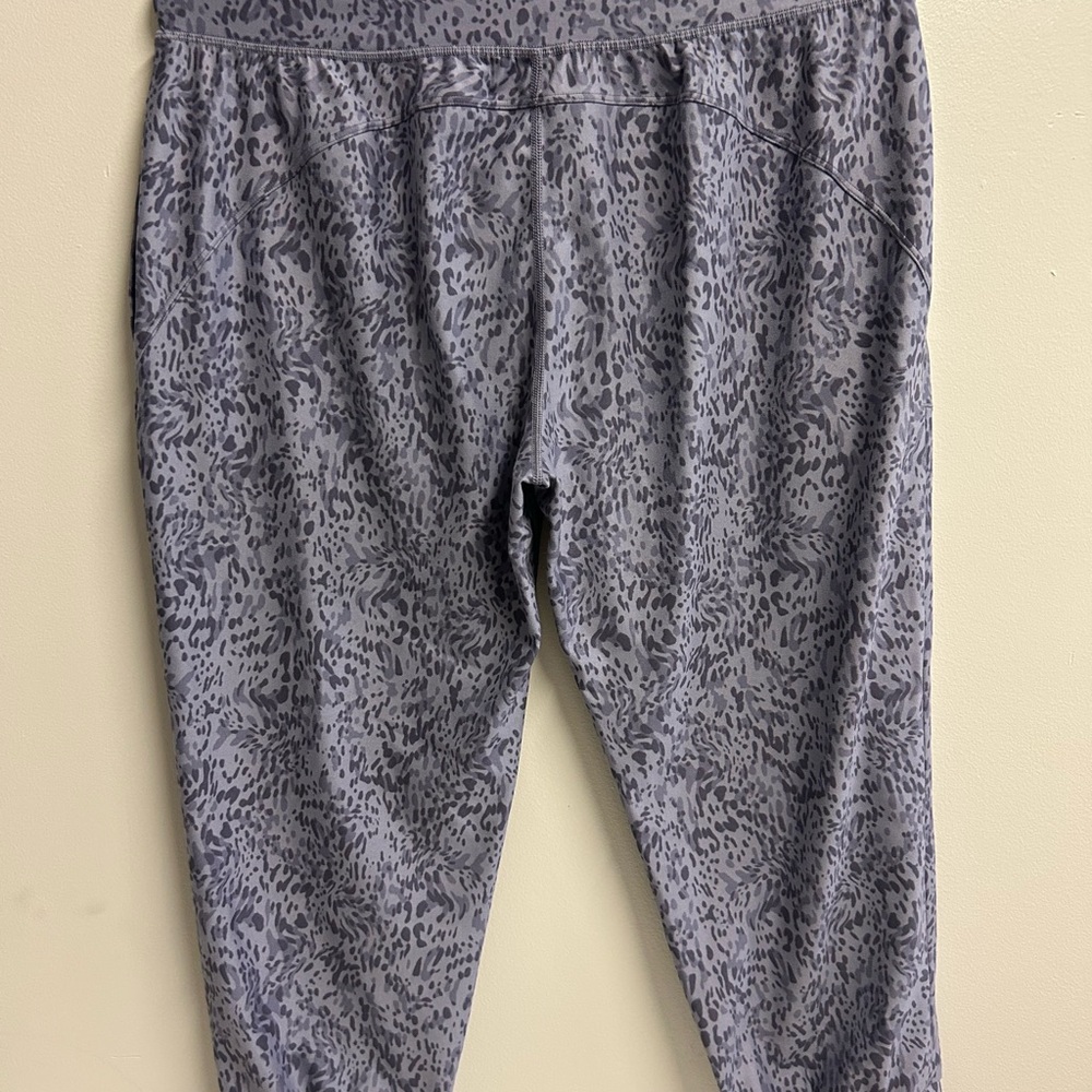 Athleta Lavender Patterned Joggers - image 6